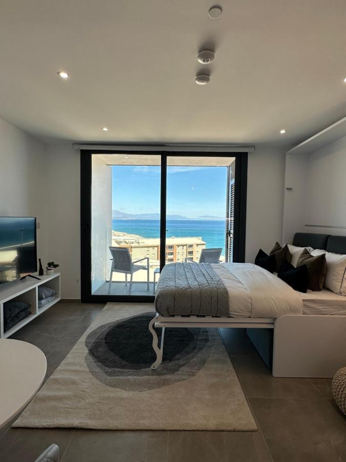 גיברלטר E1 Presidential Studios On High Floor With Stunning Sea Views מראה חיצוני תמונה